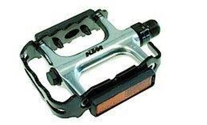 MTB pedala Comp zaprt ležaj, črna